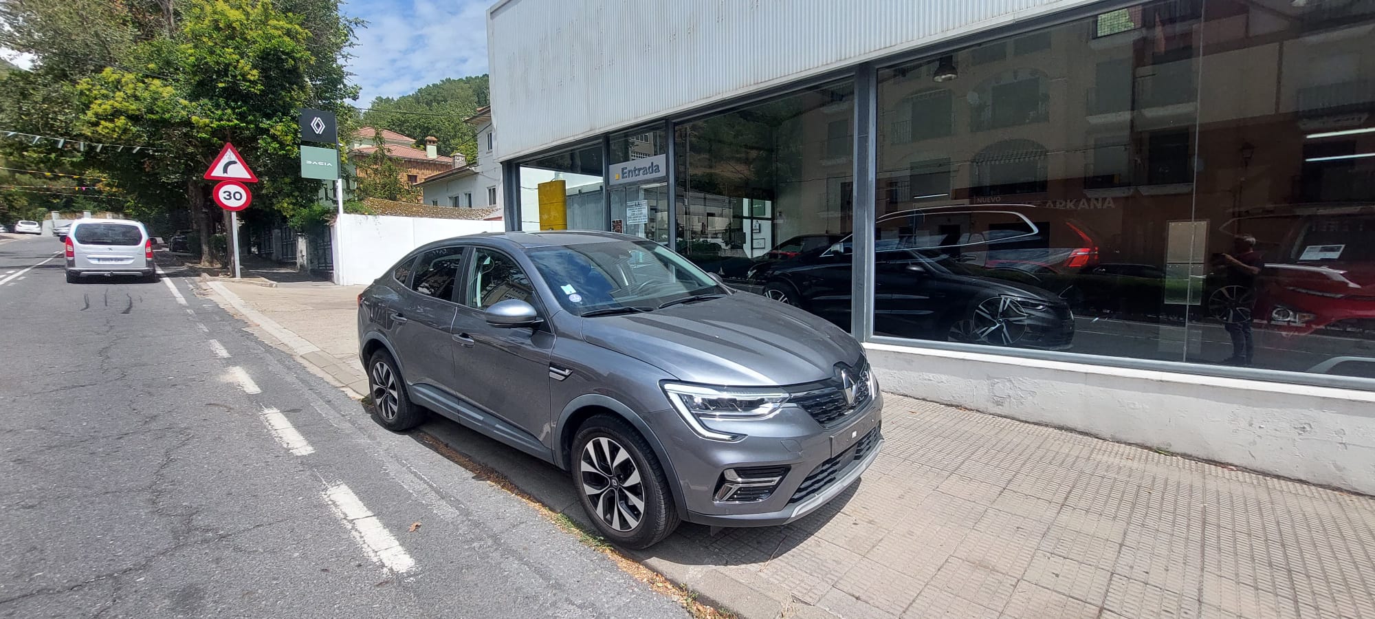 Renault Arkana 1.3 TCE 140CV miniatura 8